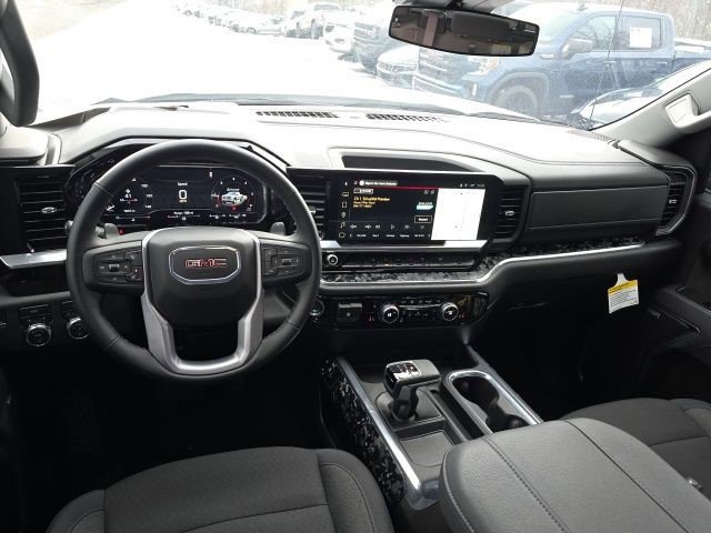 Used 2025 GMC Sierra 1500 Elevation w/ Preferred Package image 9