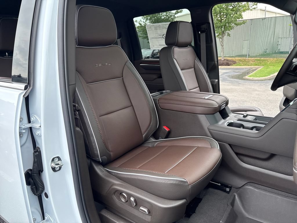New 2026 GMC Sierra 2500 Denali w/ Denali Reserve Package AWD/4WD image 54