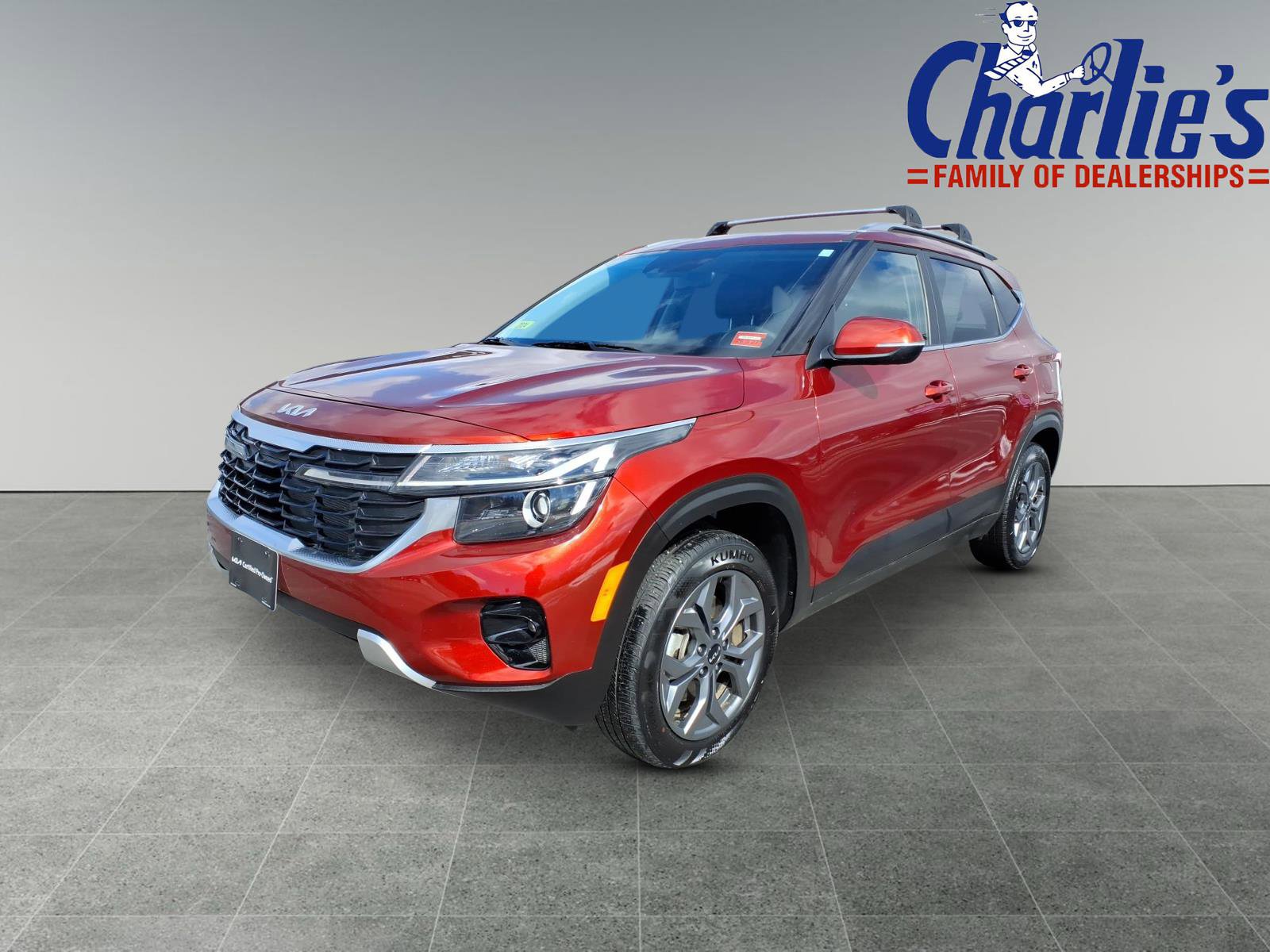 Certified 2024 Kia Seltos S image 1