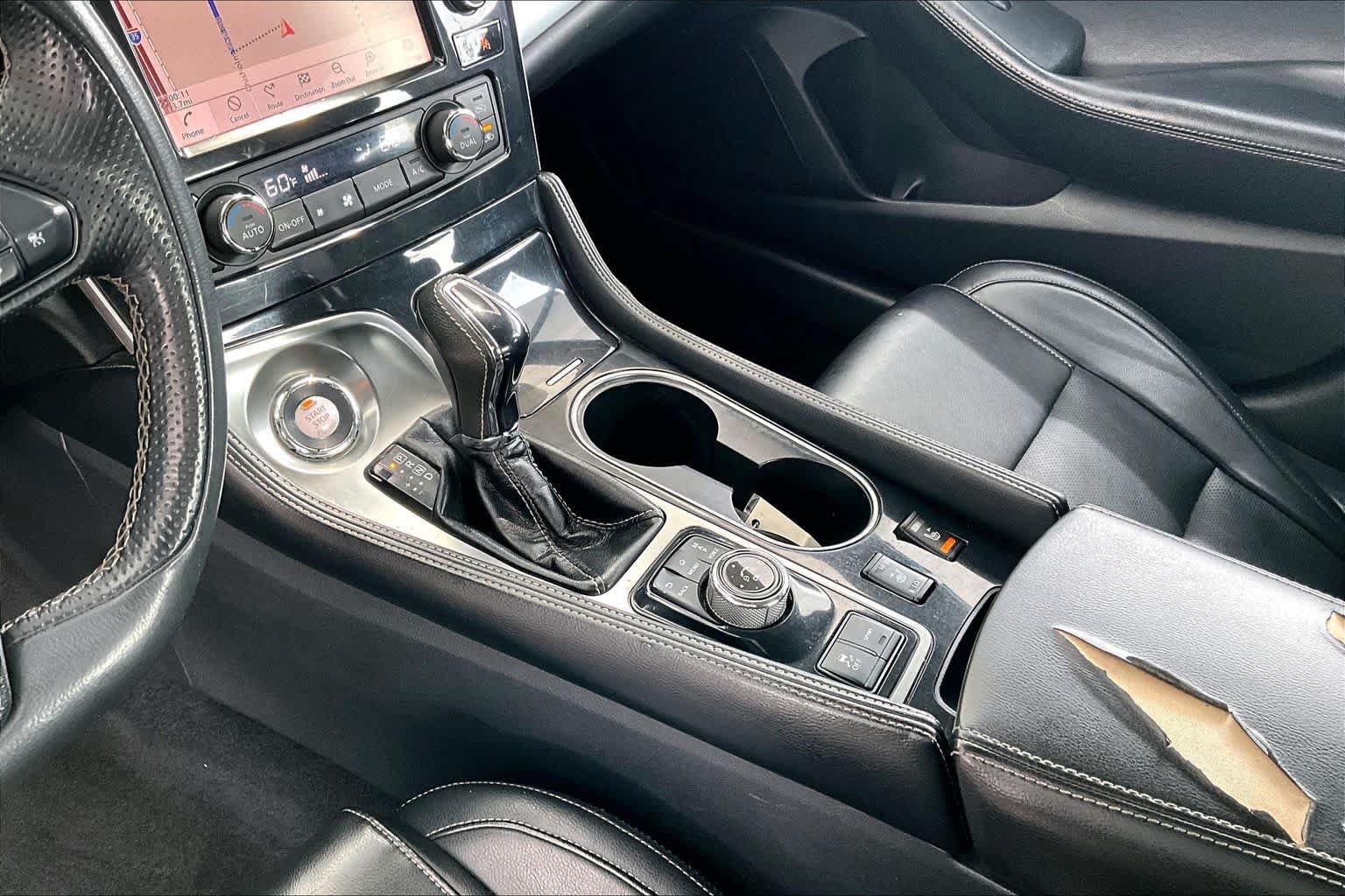 Used 2020 Nissan Maxima 3.5 SV w/ Floor Mat Group FWD image 16