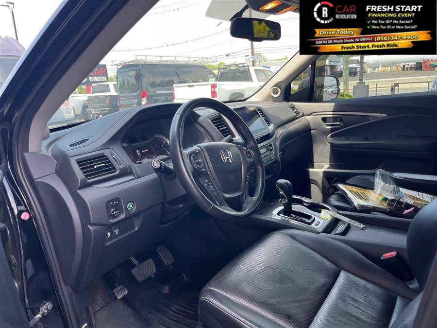 Used 2018 Honda Ridgeline RTL-T image 12
