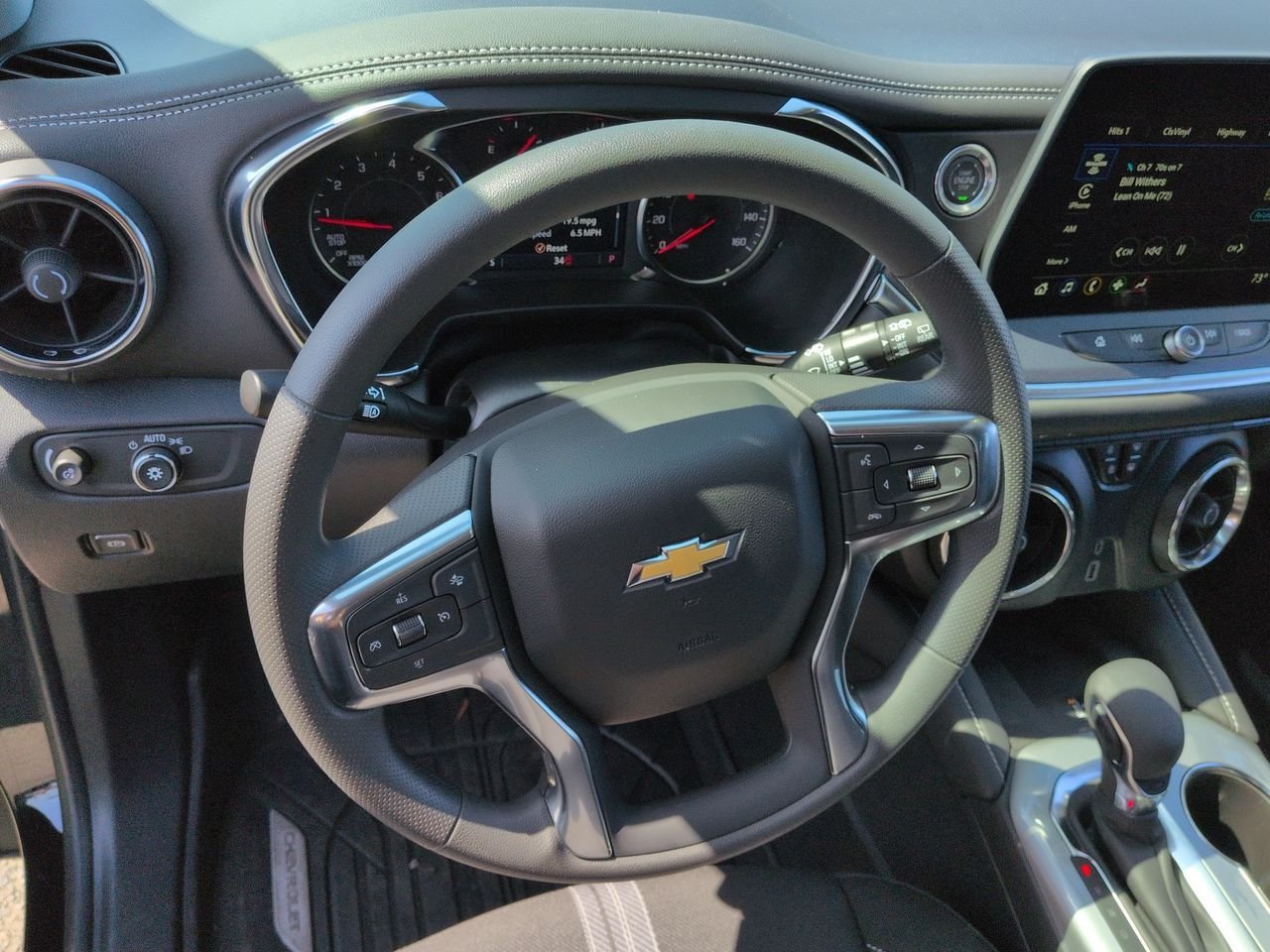 New 2026 Chevrolet Blazer LT w/ Convenience Package FWD image 11