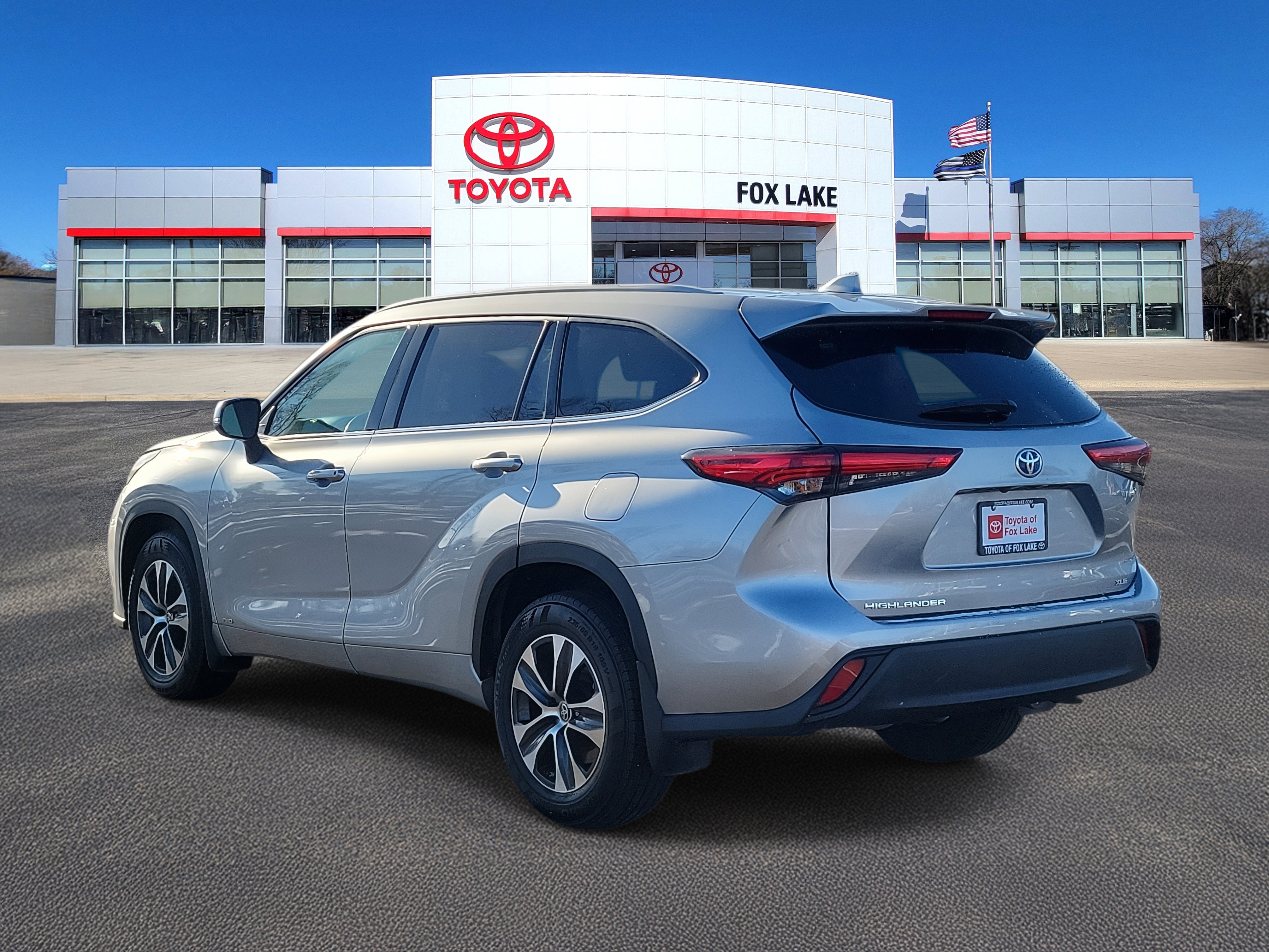 Used 2022 Toyota Highlander XLE video 3