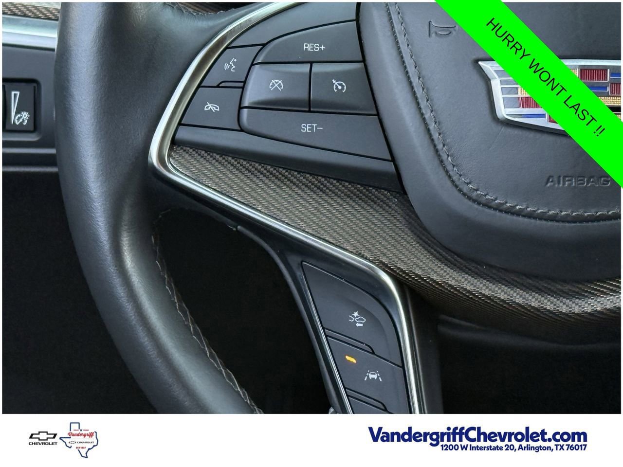 Used 2023 Cadillac XT5 Premium Luxury w/ Platinum Package AWD/4WD image 13
