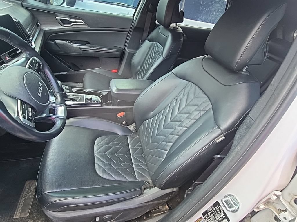 Used 2023 Kia Sportage X-Line w/ X-Line Premium Package AWD/4WD image 12