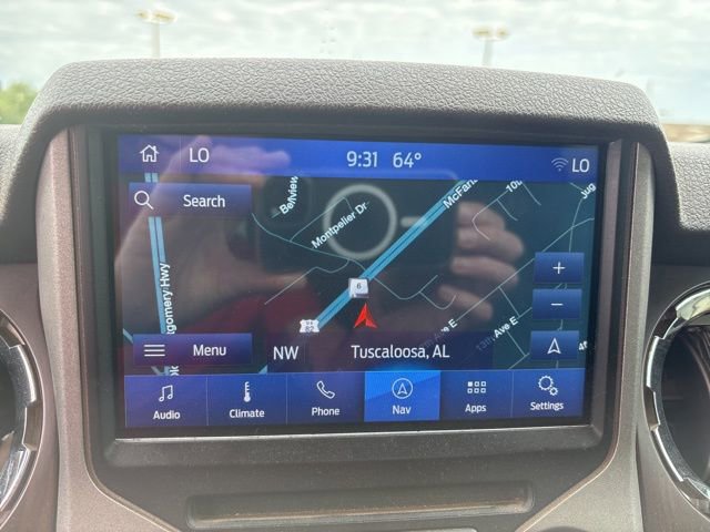 Used 2015 Ford F250 Lariat w/ Lariat Interior Package AWD/4WD image 13