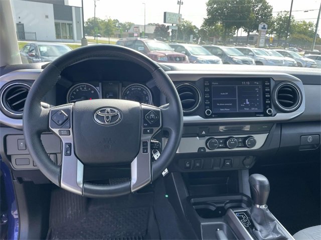 Used 2022 Toyota Tacoma SR5 image 13