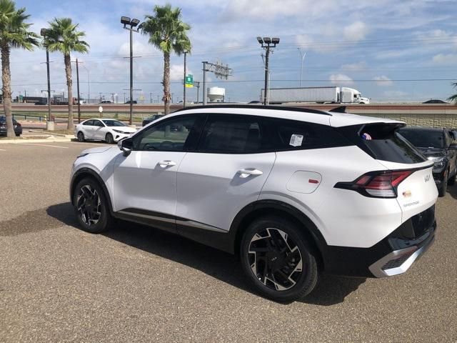 New 2025 Kia Sportage SX FWD image 5