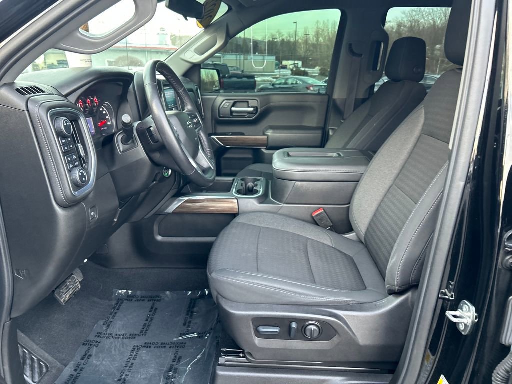 Used 2022 Chevrolet Silverado 1500 LT Trail Boss image 18