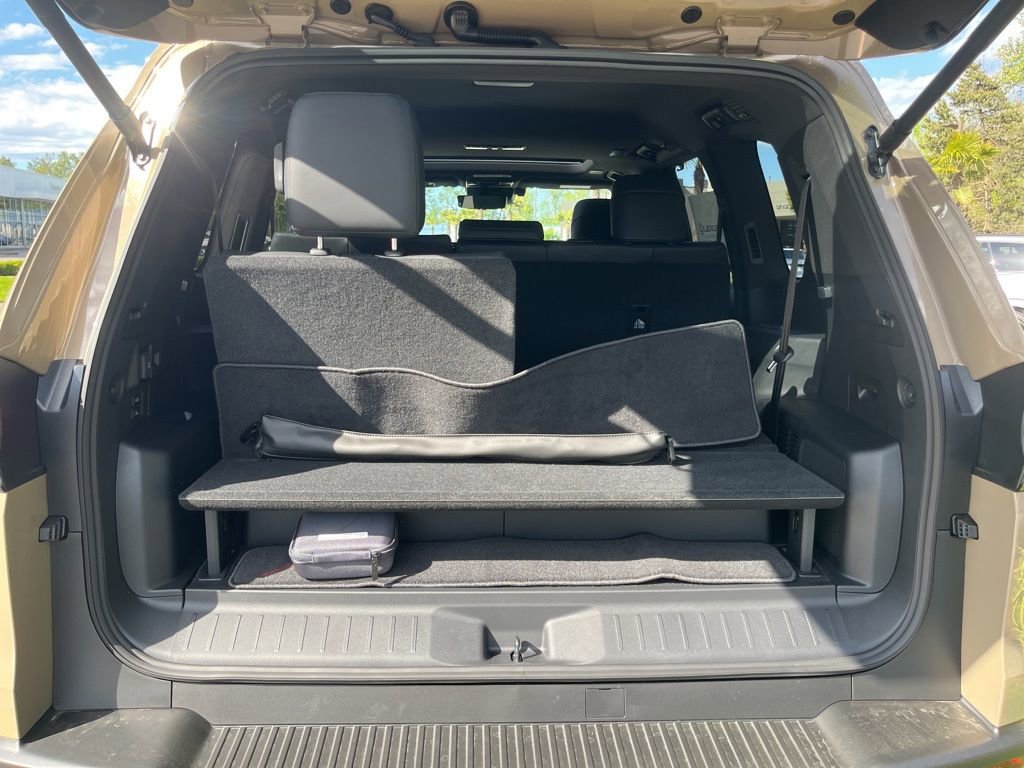 New 2026 Lexus LX 700h Overtrail AWD/4WD image 16