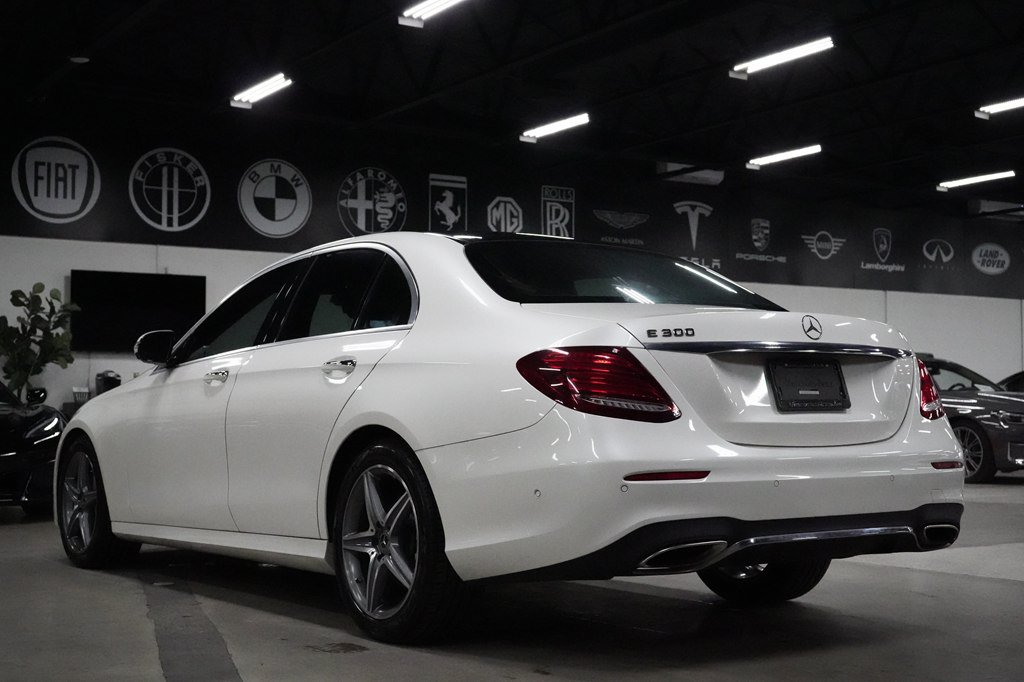Used 2018 Mercedes-Benz E 300 w/ Premium 2 Package (Q02) image 3