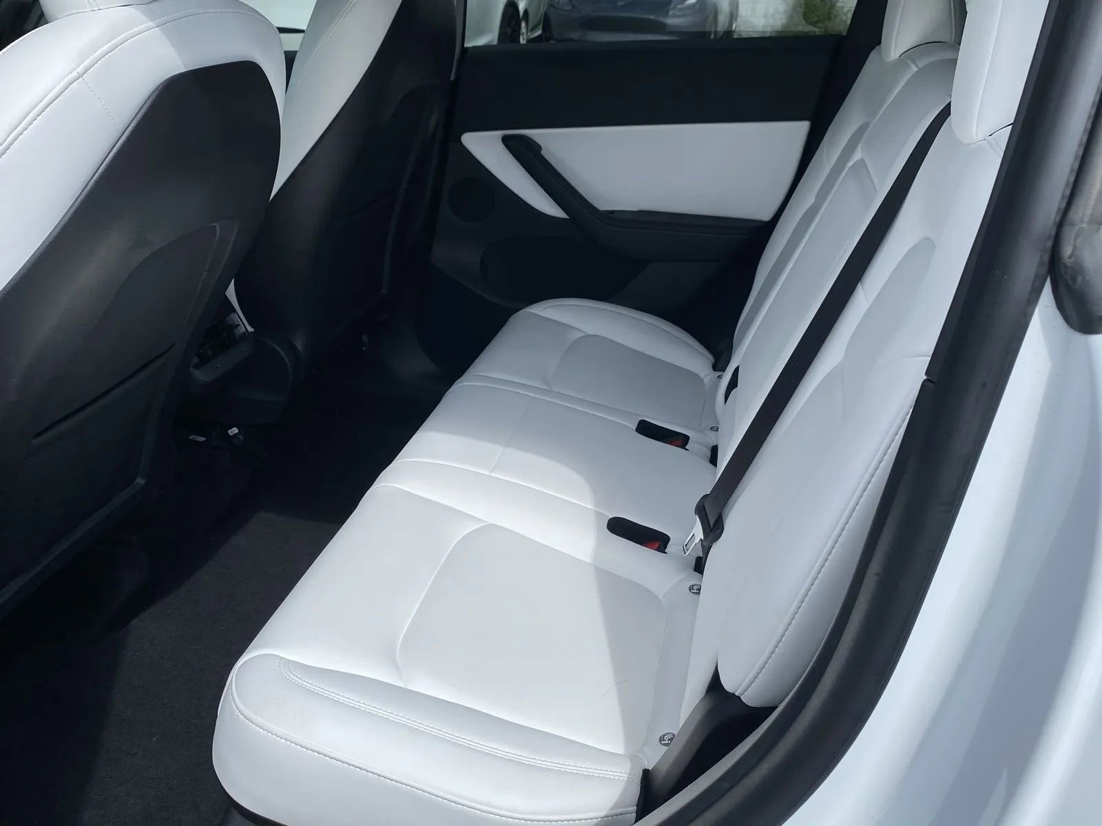 Used 2021 Tesla Model Y Long Range AWD/4WD image 9