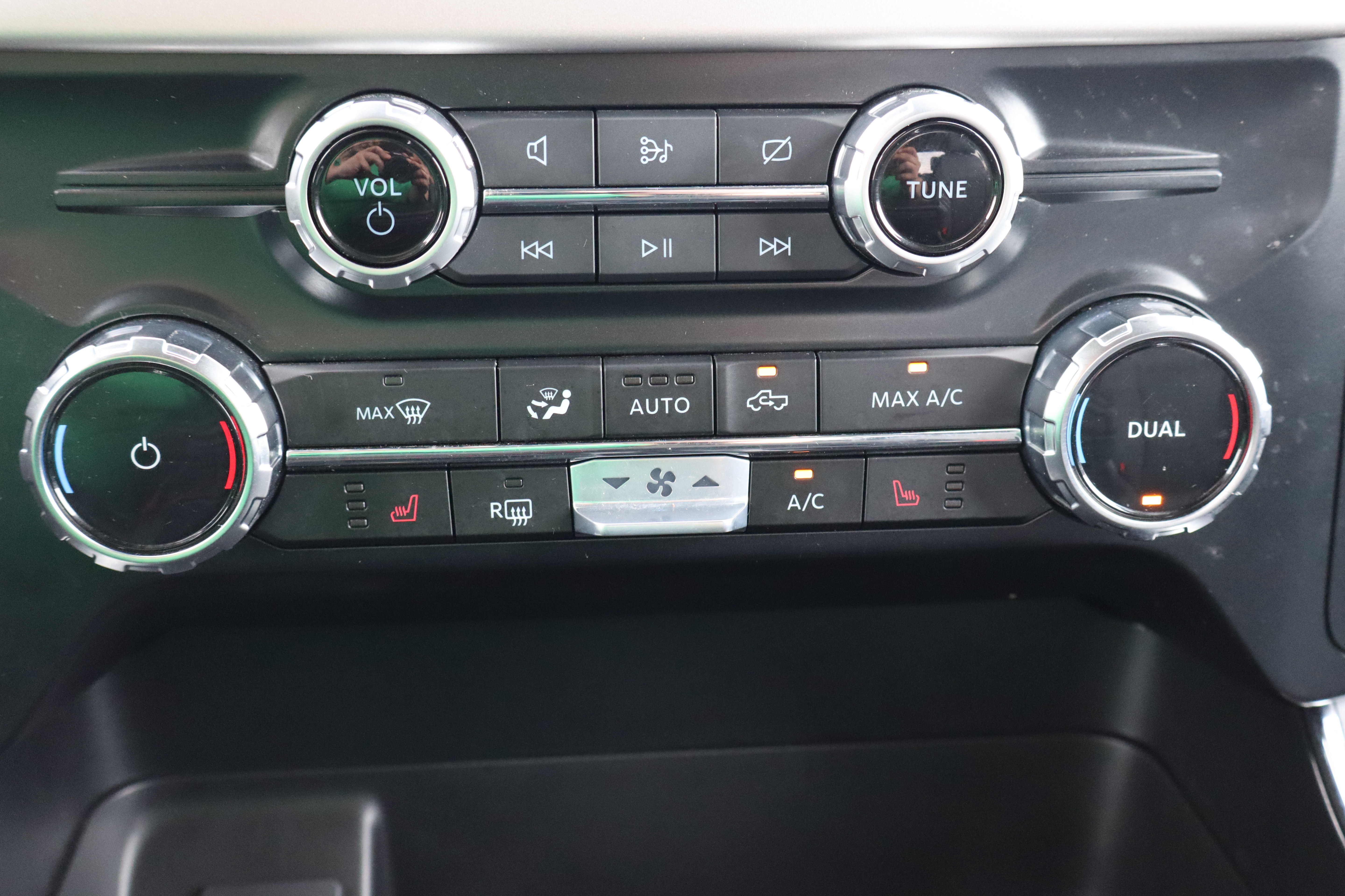 Used 2023 Ford F150 XLT w/ Equipment Group 302A High AWD/4WD image 21