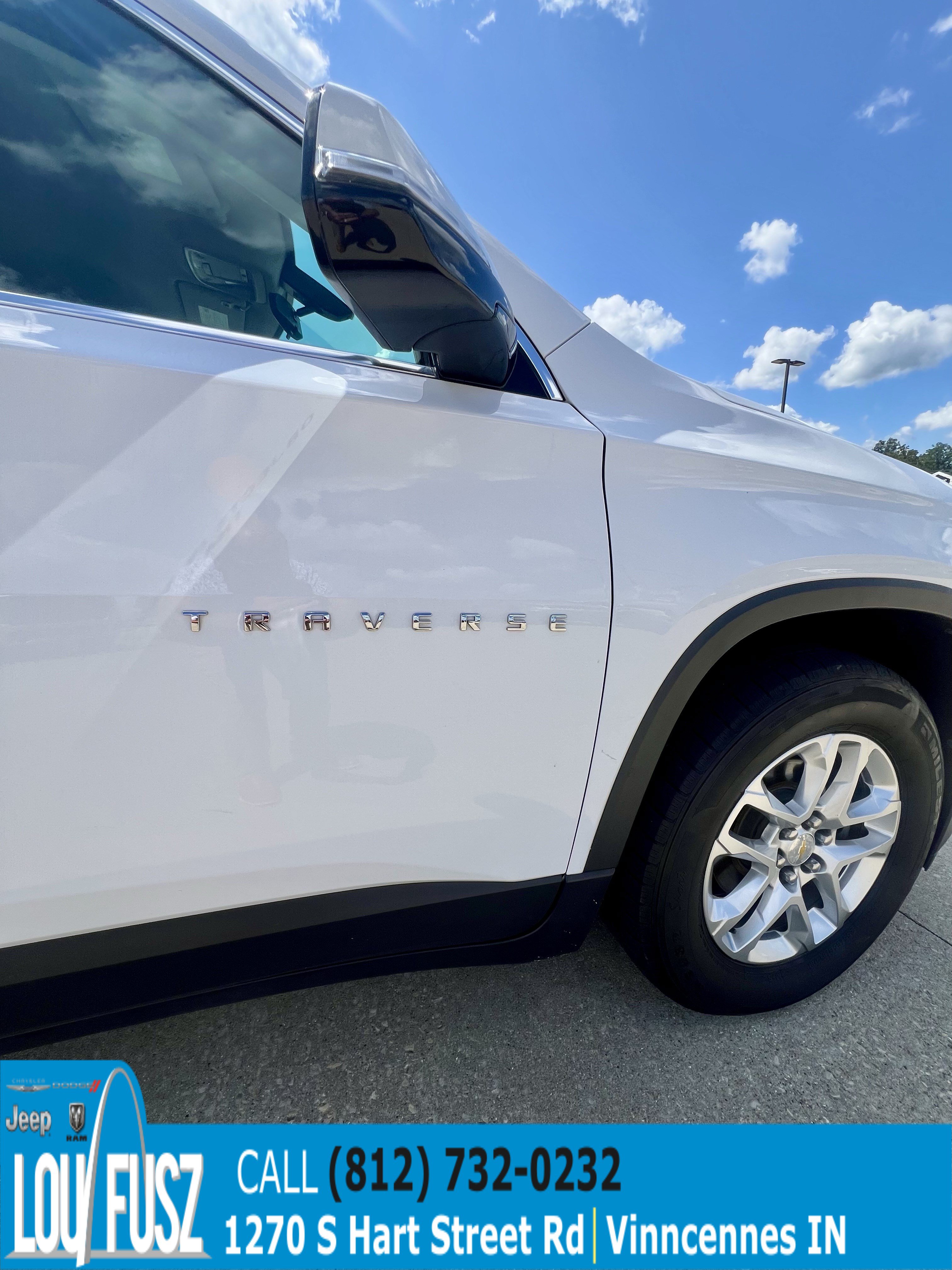 Used 2019 Chevrolet Traverse LT FWD image 23