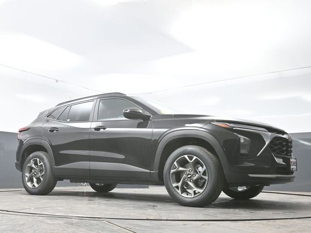 New 2026 Chevrolet Trax LT w/ Driver Confidence Package image 41