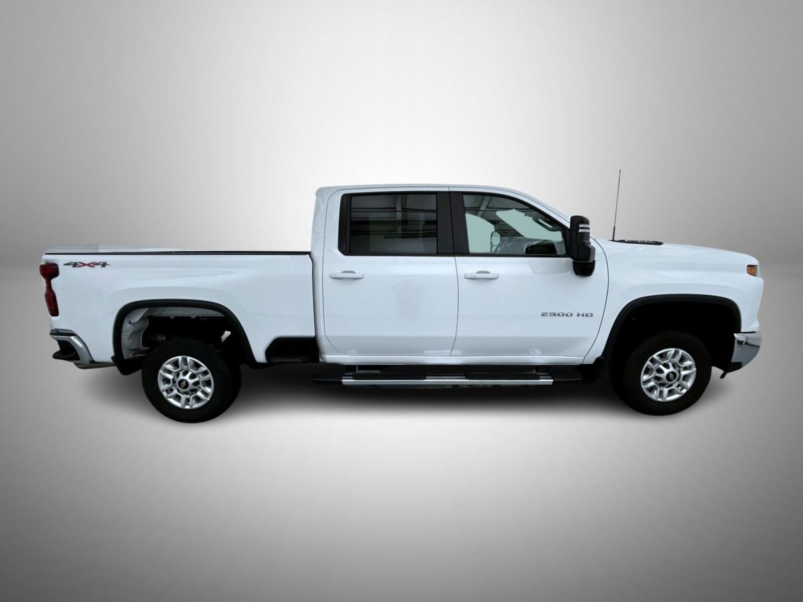 Used 2025 Chevrolet Silverado 2500 LT w/ Convenience Package image 4