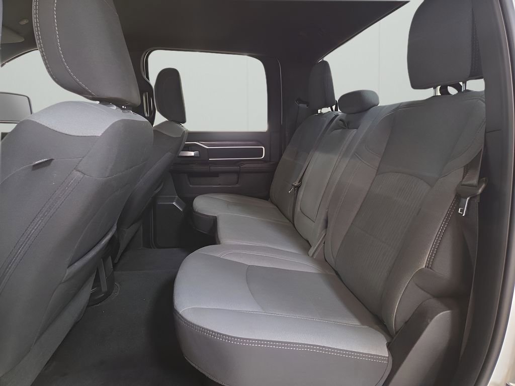 Used 2024 RAM 3500 Big Horn image 22