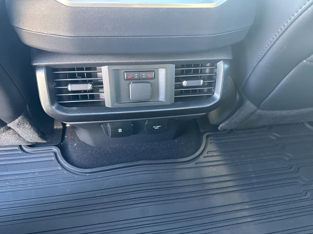 Used 2025 Ford F150 Raptor image 13