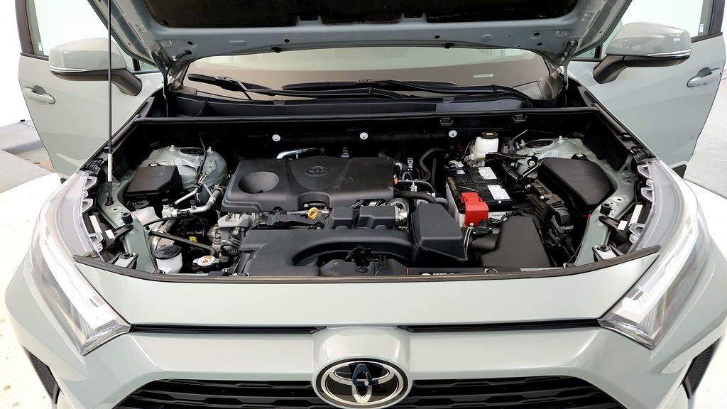 Certified 2023 Toyota RAV4 XLE w/ Convenience Package AWD/4WD image 15