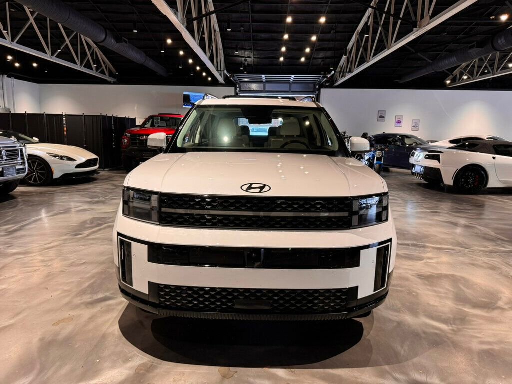 Used 2024 Hyundai Santa Fe Calligraphy image 8