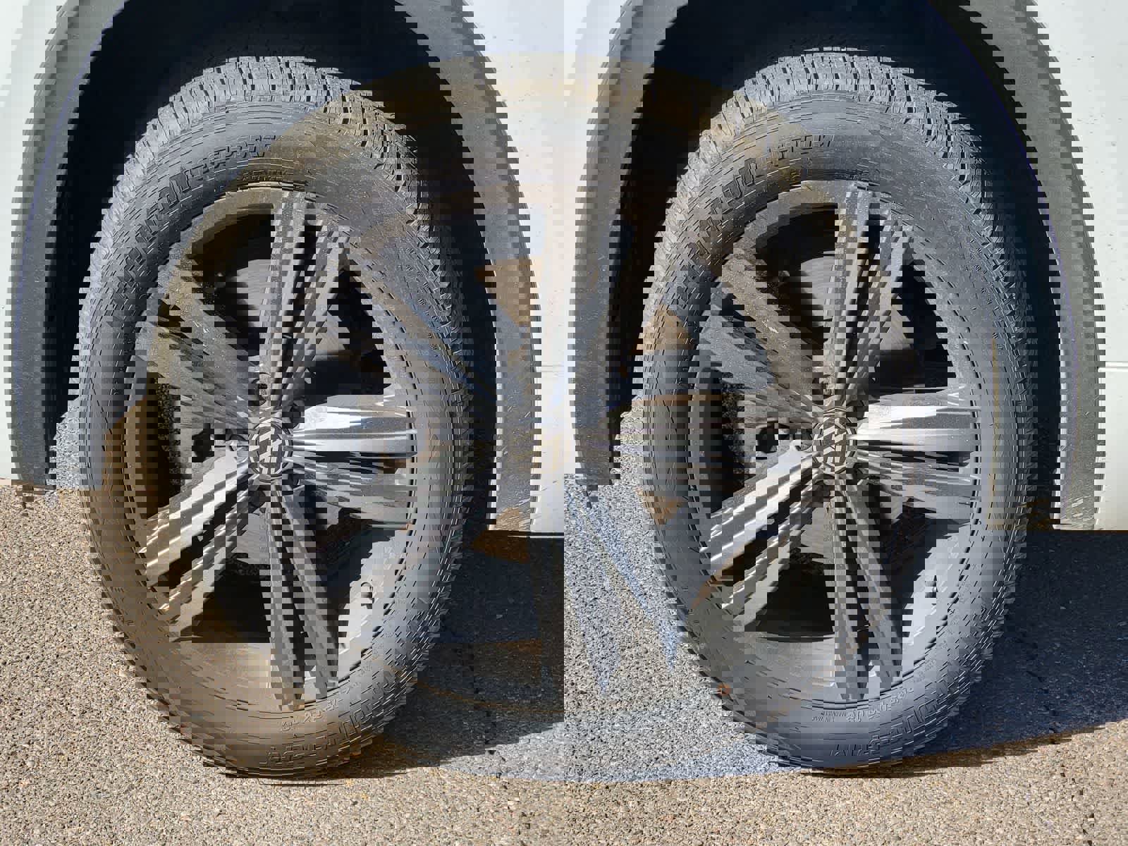 Used 2021 Volkswagen Atlas SE image 9