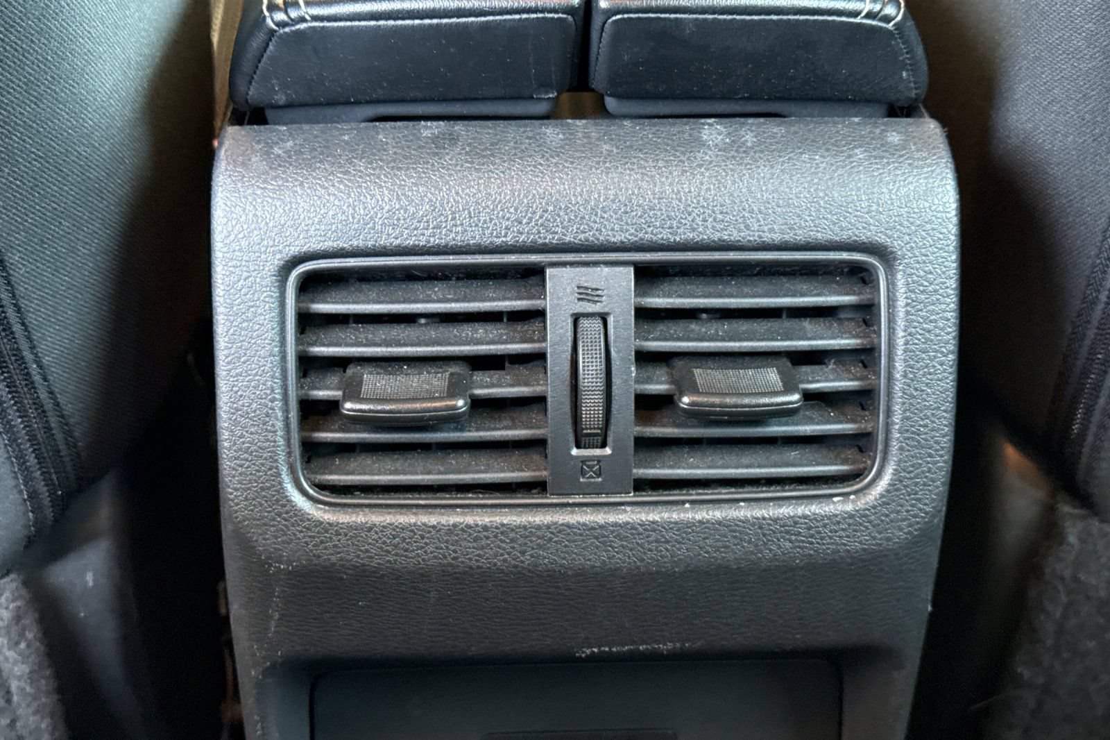 Certified 2024 Nissan Rogue SV AWD/4WD image 17