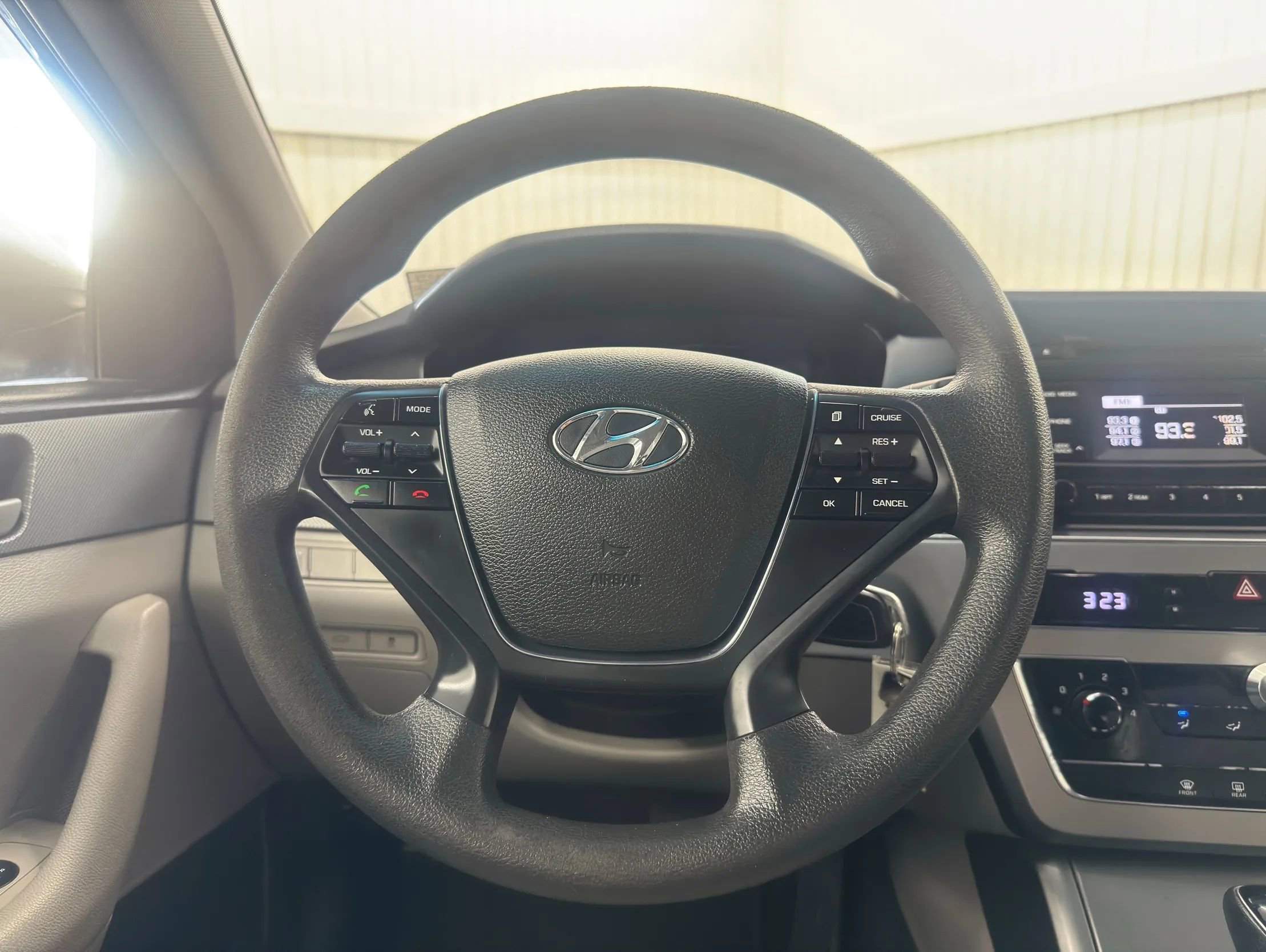 Used 2017 Hyundai Sonata SE image 19