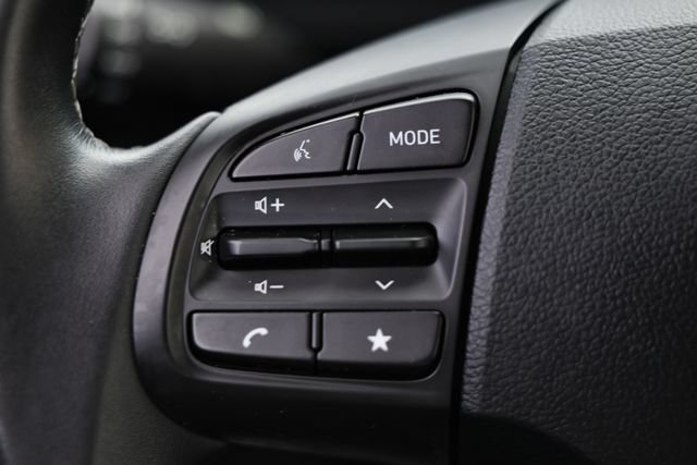 Used 2025 Hyundai Venue SEL FWD image 33