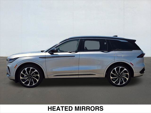 Used 2026 Lincoln Nautilus Black Label AWD/4WD image 8