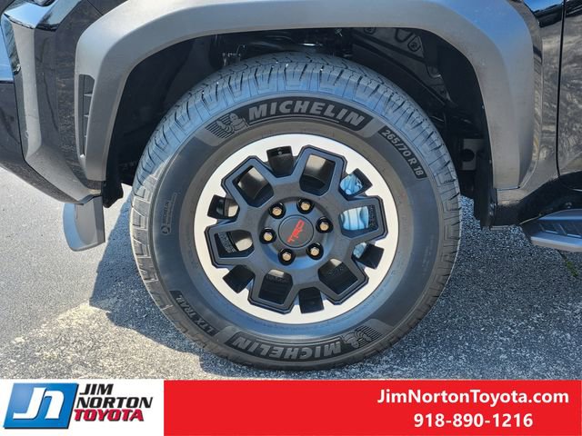 Used 2026 Toyota 4Runner TRD Off-Road Premium AWD/4WD image 12