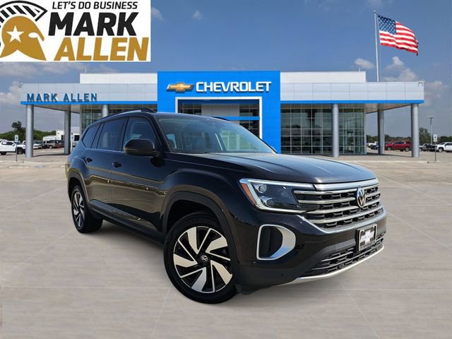 Used 2025 Volkswagen Atlas SE