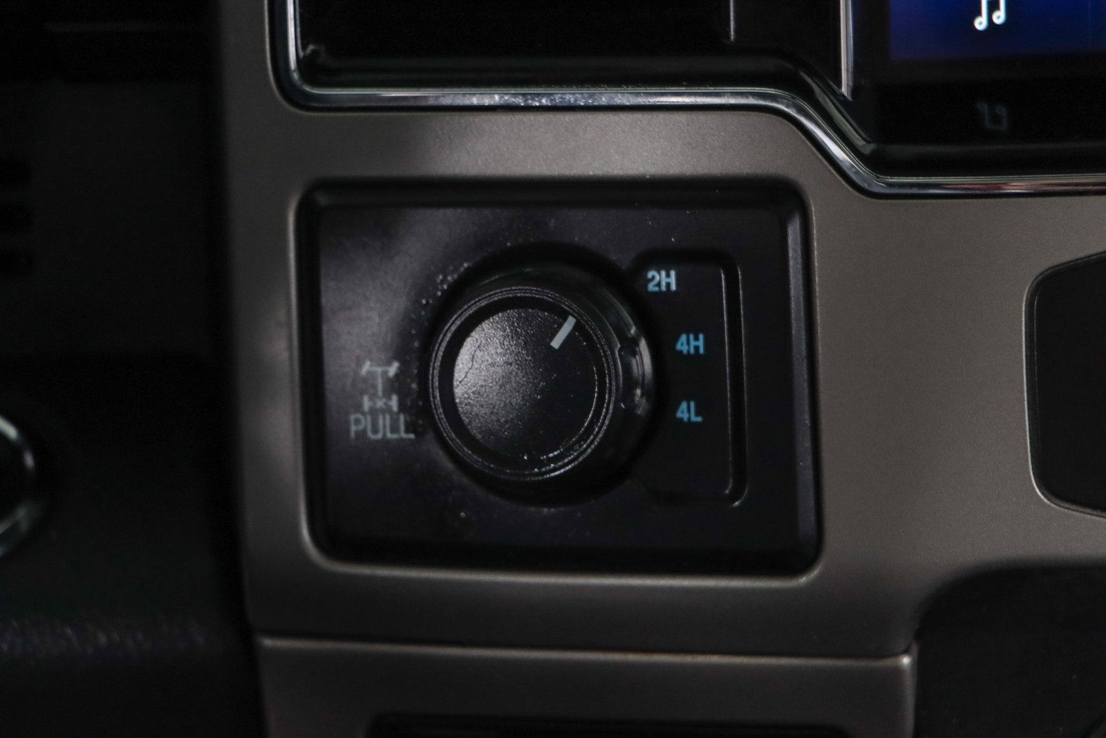 Used 2022 Ford F250 Lariat w/ Lariat Ultimate Package image 22