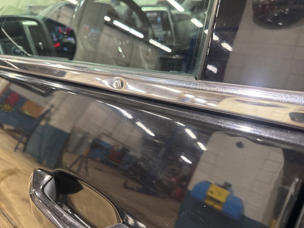 Used 2018 GMC Sierra 1500 SLE w/ SLE Value Package image 9