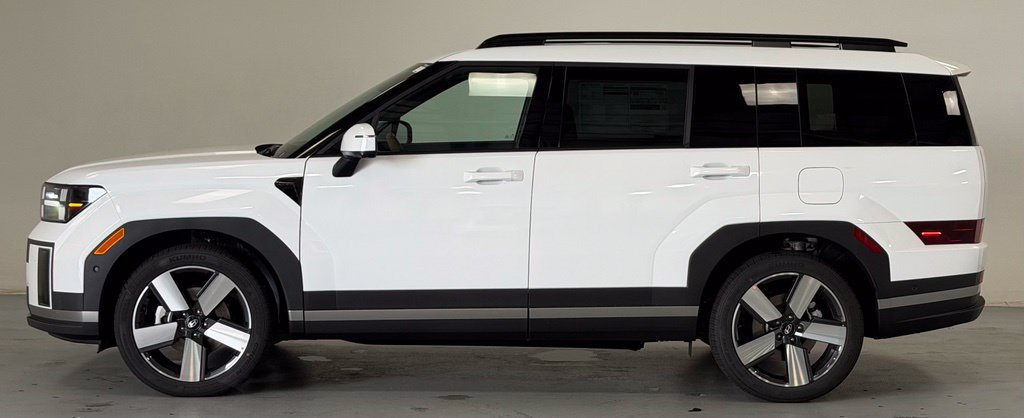 New 2027 Hyundai Santa Fe Limited AWD/4WD image 2