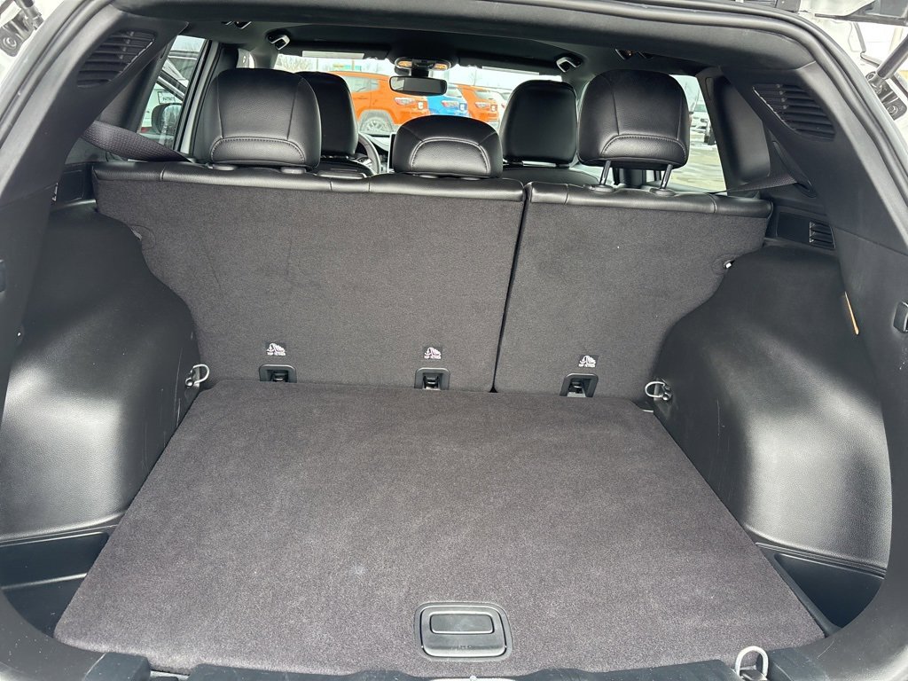 Used 2023 Jeep Compass Trailhawk image 24