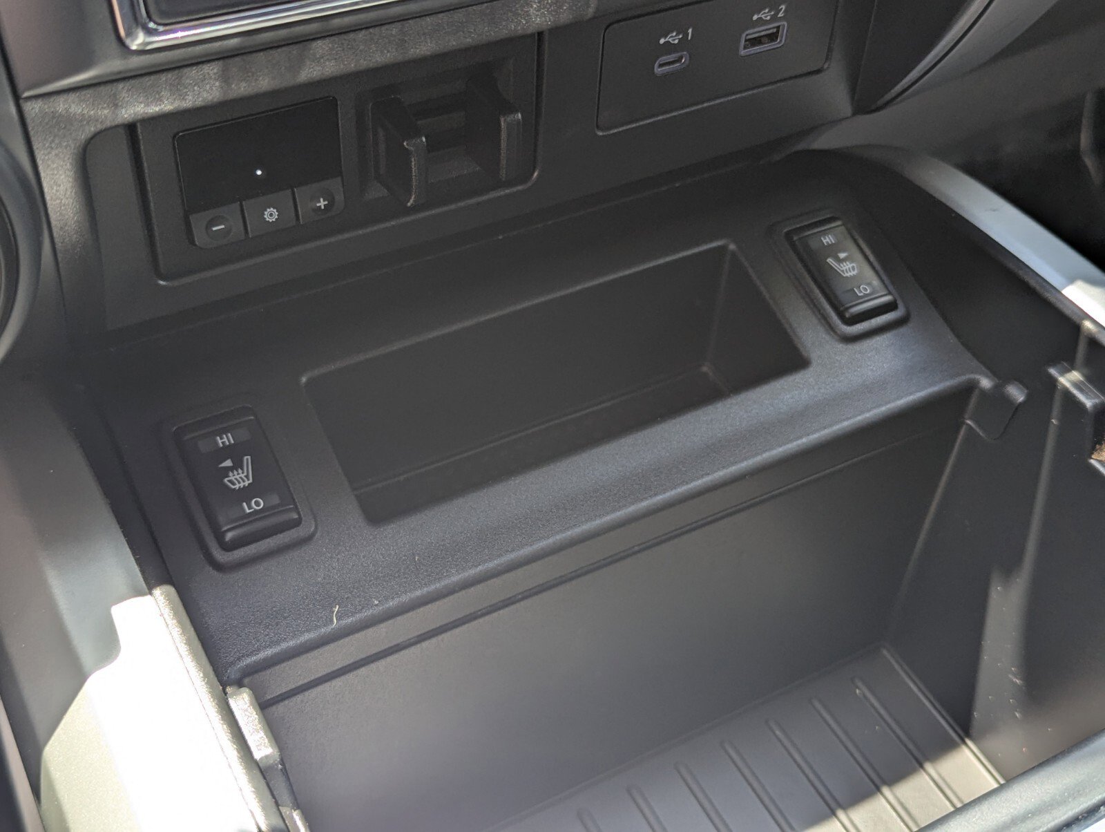 Certified 2023 Nissan Titan SV w/ SV Convenience Package AWD/4WD image 30