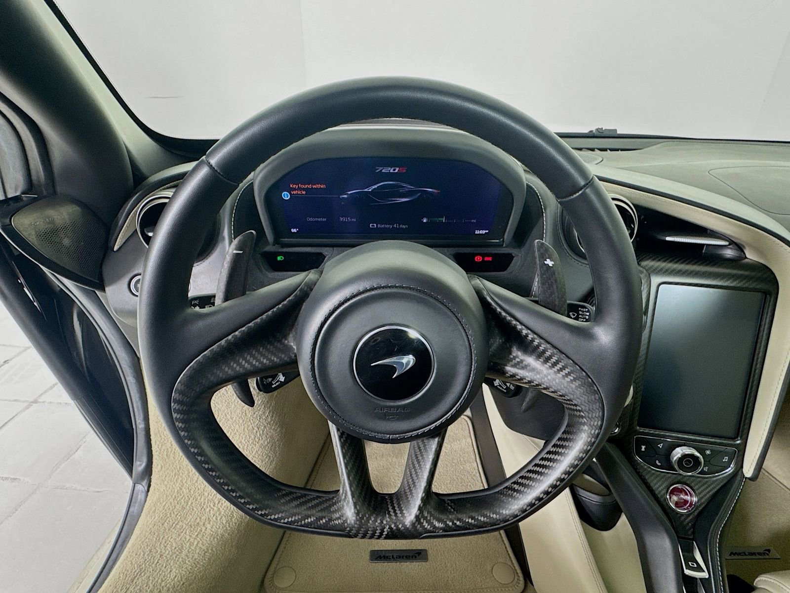 Used 2020 McLaren 720S Spider image 11