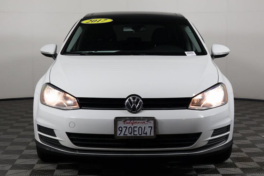 Used 2017 Volkswagen Golf S FWD image 2