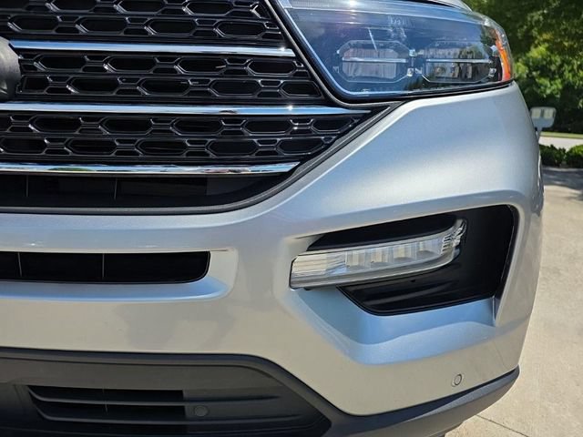 Certified 2023 Ford Explorer XLT w/ Equipment Group 202A AWD/4WD image 6