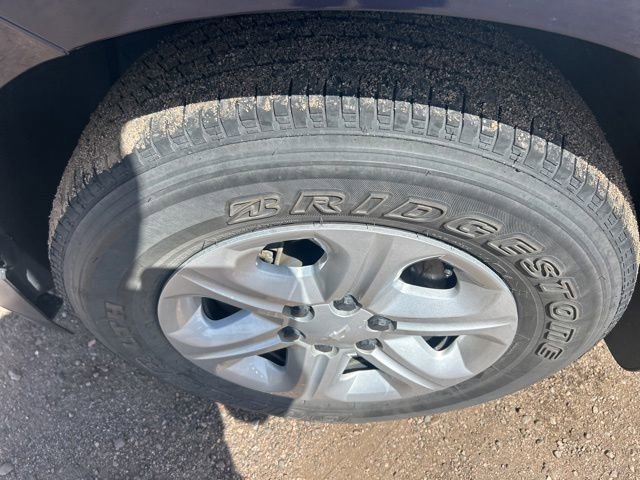 Used 2017 Chevrolet Traverse LS AWD/4WD image 10