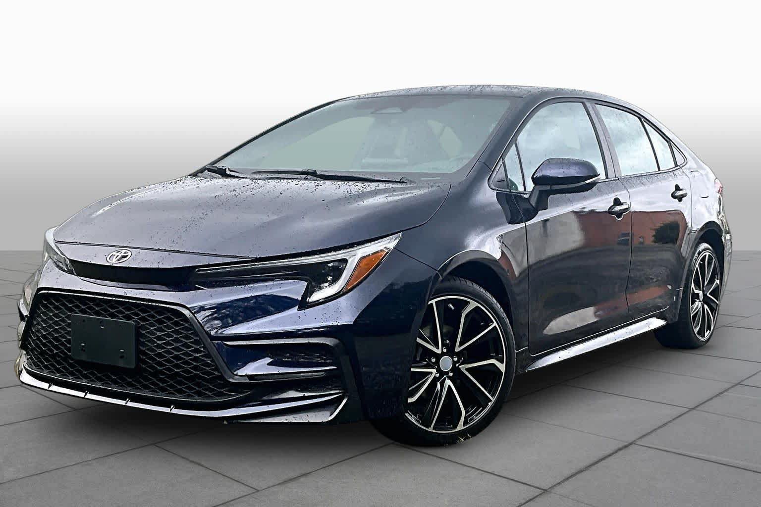 Used 2026 Toyota Corolla SE FWD image 1