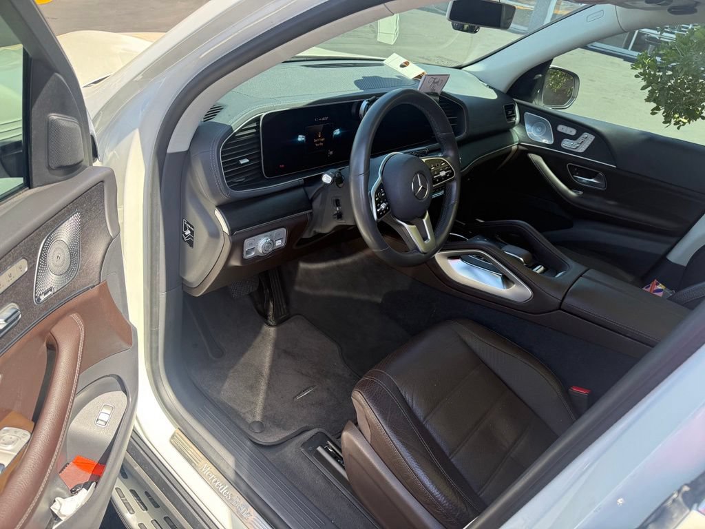 Used 2020 Mercedes-Benz GLS 450 4MATIC image 7
