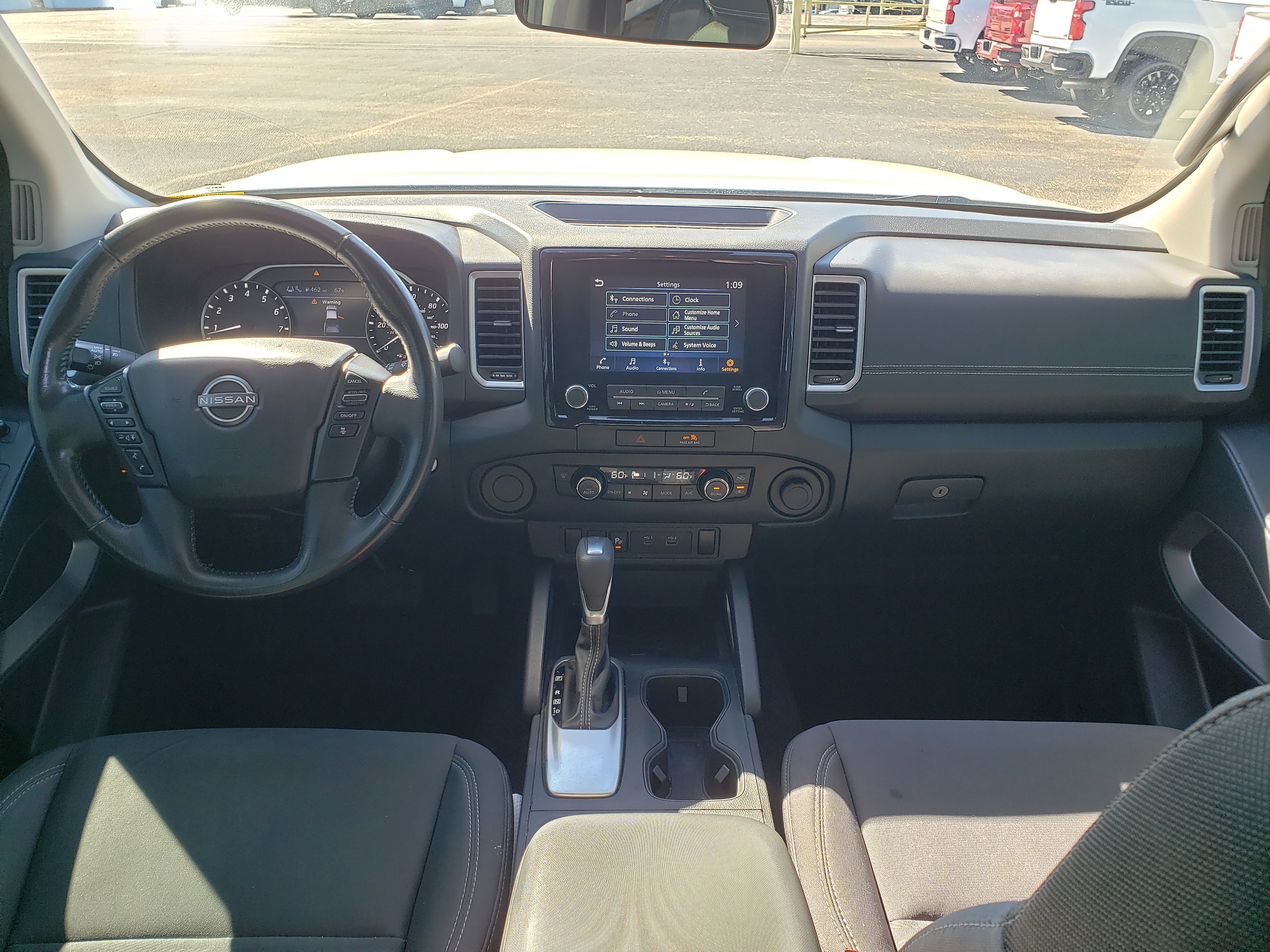 Used 2022 Nissan Frontier SV w/ Technology Package image 33