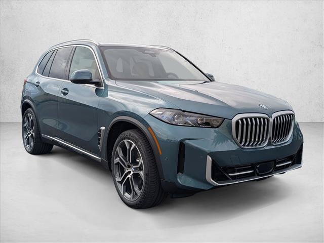 New 2026 BMW X5 xDrive50e w/ Climate Comfort Package AWD/4WD image 4