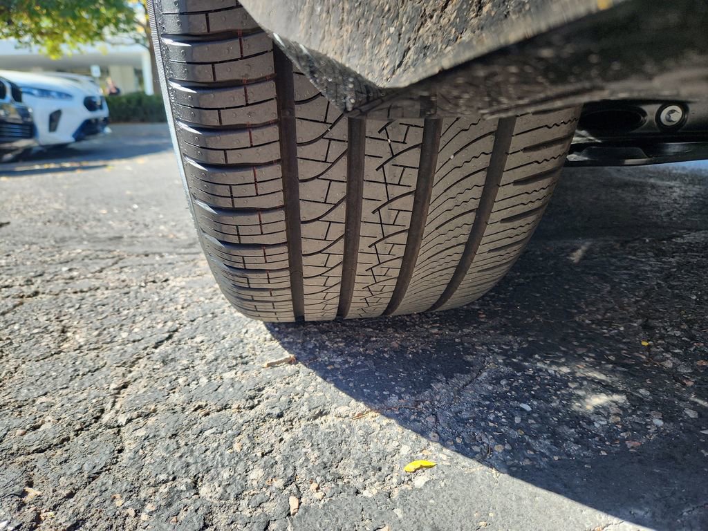 New 2026 BMW 540i xDrive w/ M Sport Package image 12