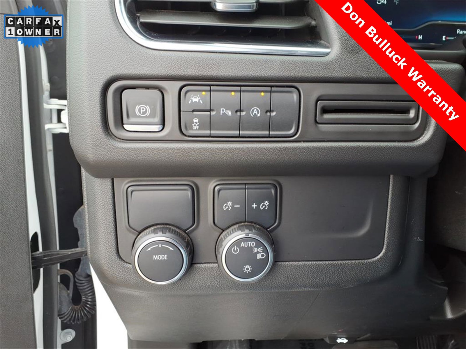 Used 2024 Chevrolet Tahoe LT image 25