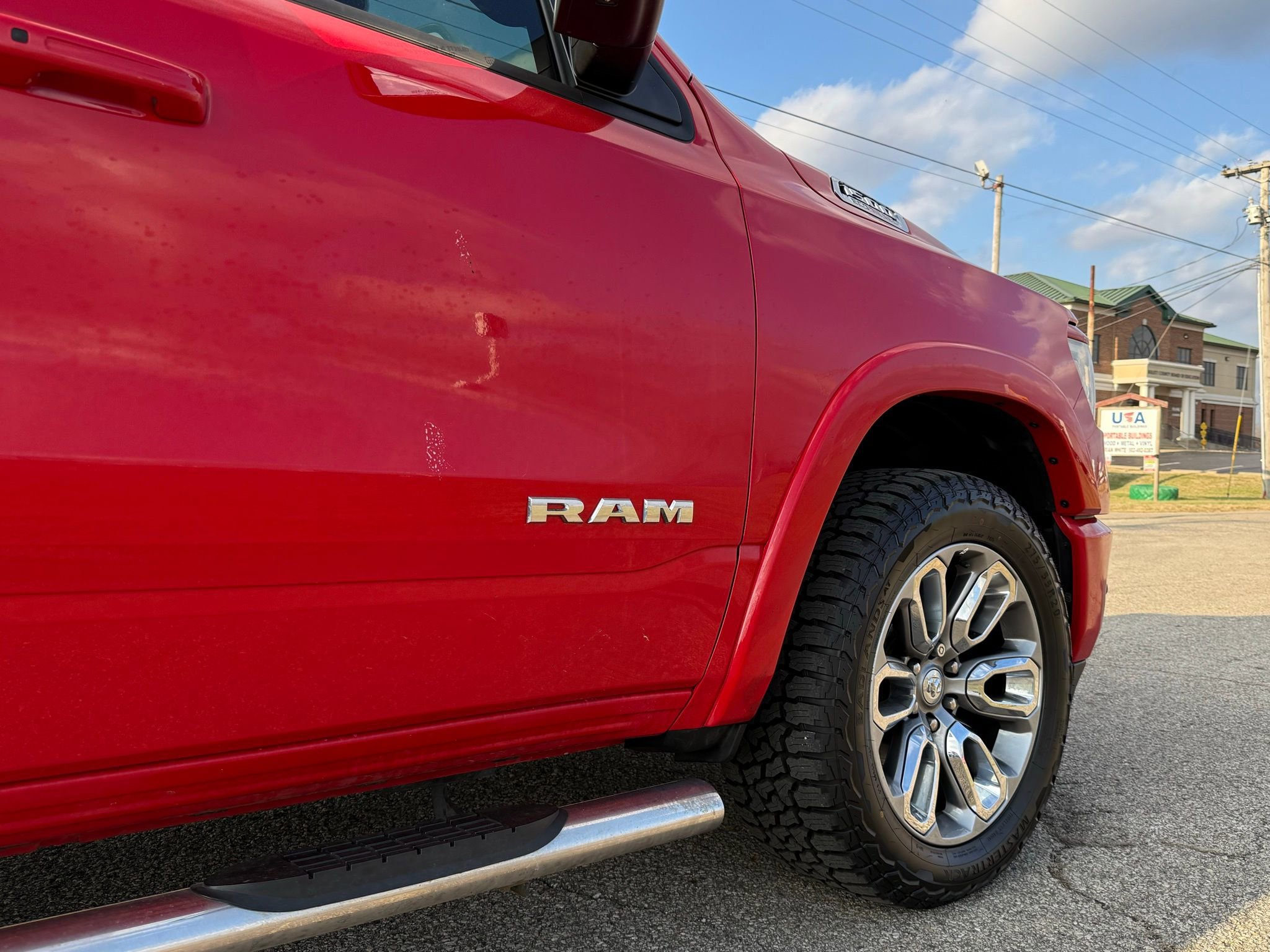 Used 2021 RAM 1500 Laramie w/ Sport Appearance Package image 8