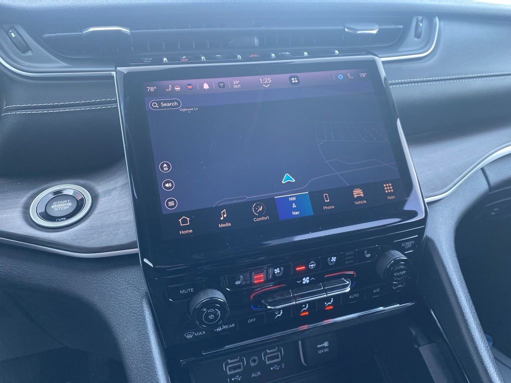 Certified 2023 Jeep Grand Cherokee L Limited w/ Luxury Tech Group II image 36