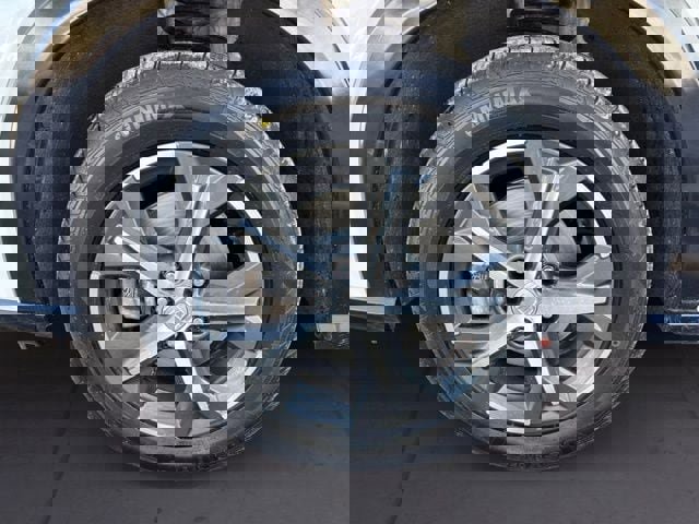 Used 2023 Honda HR-V EX-L image 9