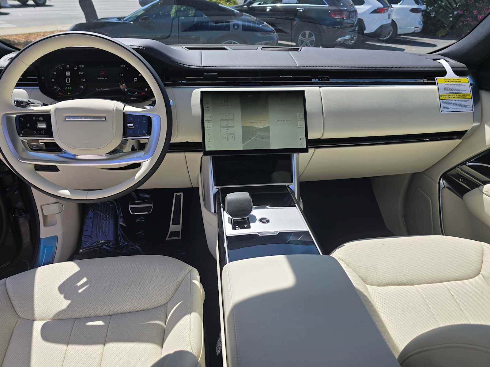 New 2025 Land Rover Range Rover SE image 23